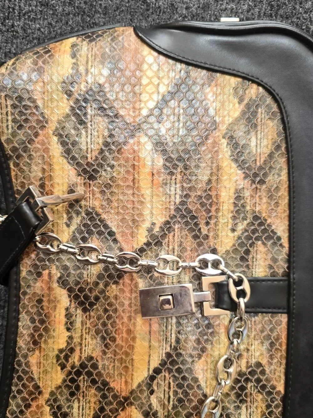 XOXO Vintage Snakeskin Chain Strap Shoulder Bag NWT Jackie‑Style Brown Black Pur